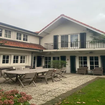 Holiday Home In Vlaanderen With Garden, Cleaning Included *