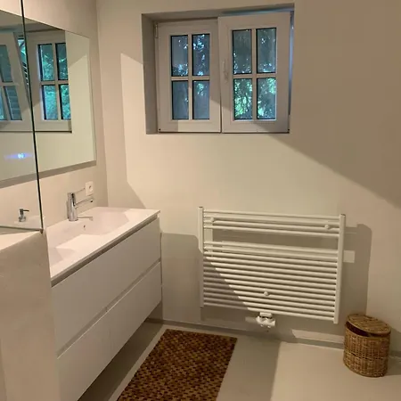 Holiday Home In Vlaanderen With Garden, Cleaning Included Ostend