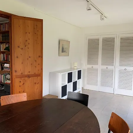 Charming W Garden, Cleaning Included *